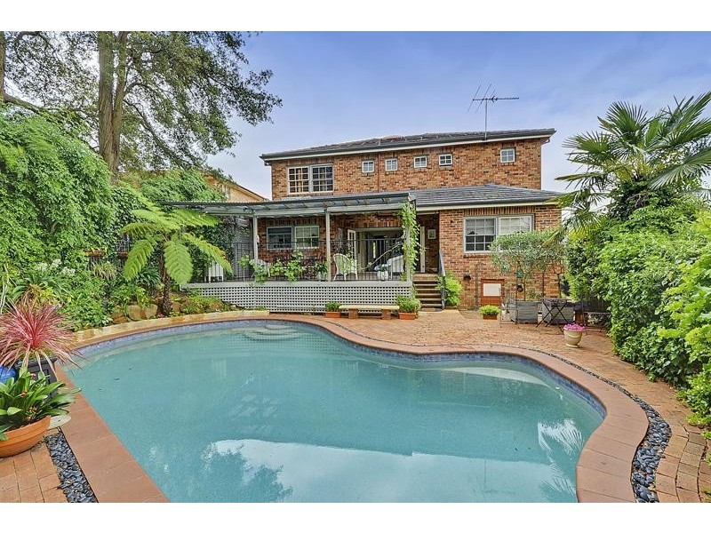 4 Rosewood Pl, Cherrybrook NSW 2126