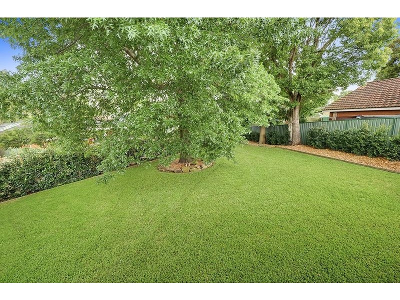 43 Gregory  Ave, Baulkham Hills NSW 2153