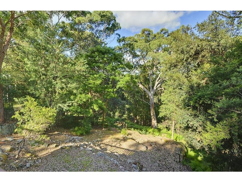 26 Russell Cres, Westleigh NSW 2120