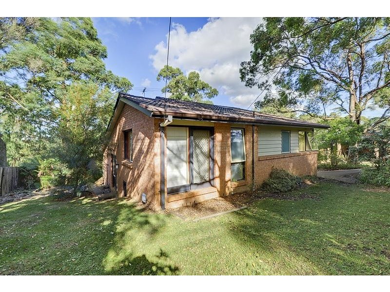 26 Russell Cres, Westleigh NSW 2120