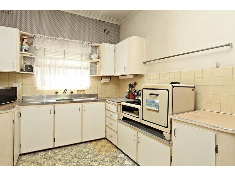 22 McGrath Ave, Five Dock NSW 2046