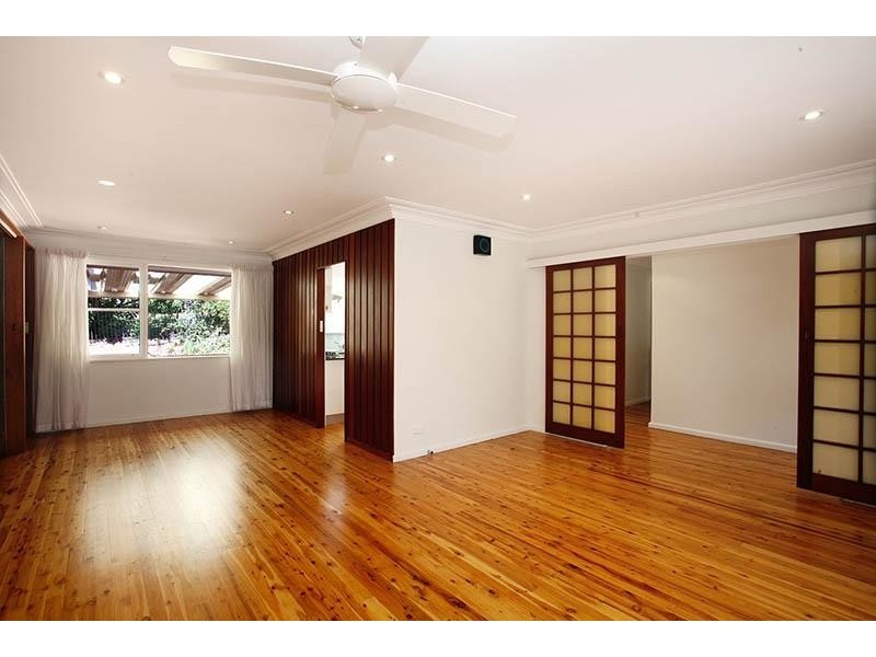 6a John Savage Cres, West Pennant Hills NSW 2125