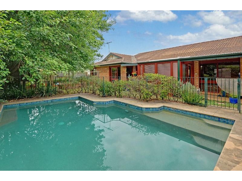 10 Priory  Cl, Cherrybrook NSW 2126