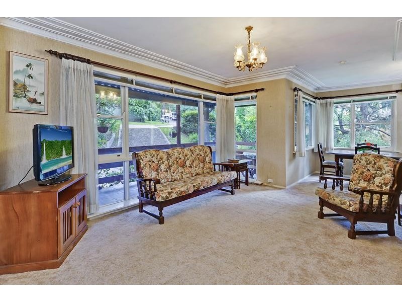 28 Loch Maree  Ave, Thornleigh NSW 2120