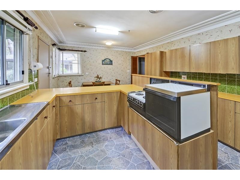 28 Loch Maree  Ave, Thornleigh NSW 2120
