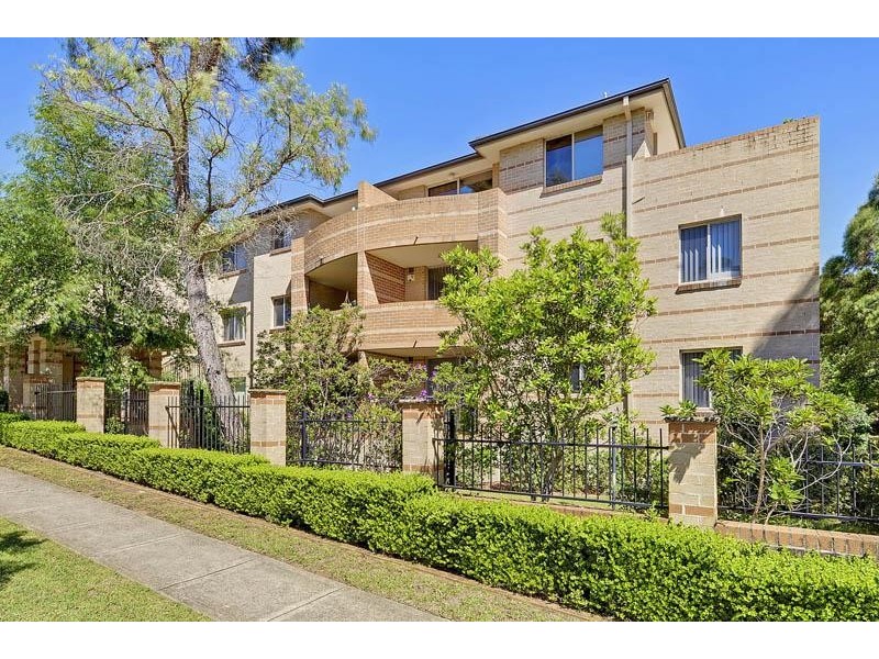 6/2 Conie Ave, Baulkham Hills NSW 2153