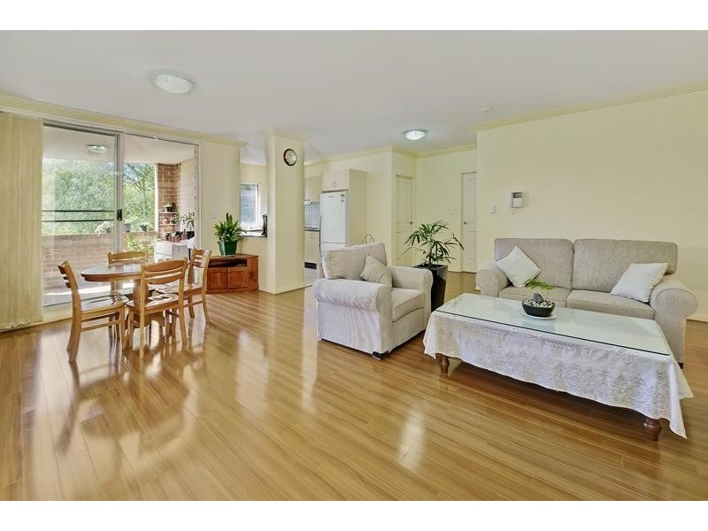 6/2 Conie Ave, Baulkham Hills NSW 2153