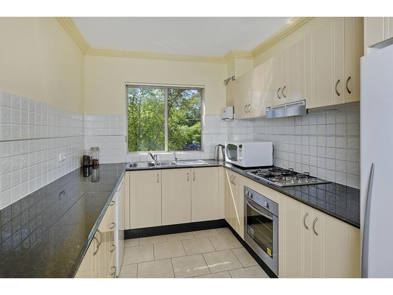 6/2 Conie Ave, Baulkham Hills NSW 2153