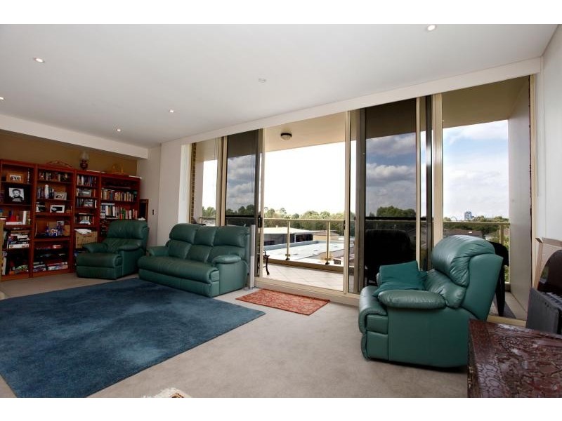 13/18 Day Street North St, Silverwater NSW 2128