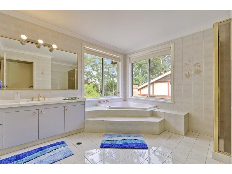 104 Oratava Ave, West Pennant Hills NSW 2125