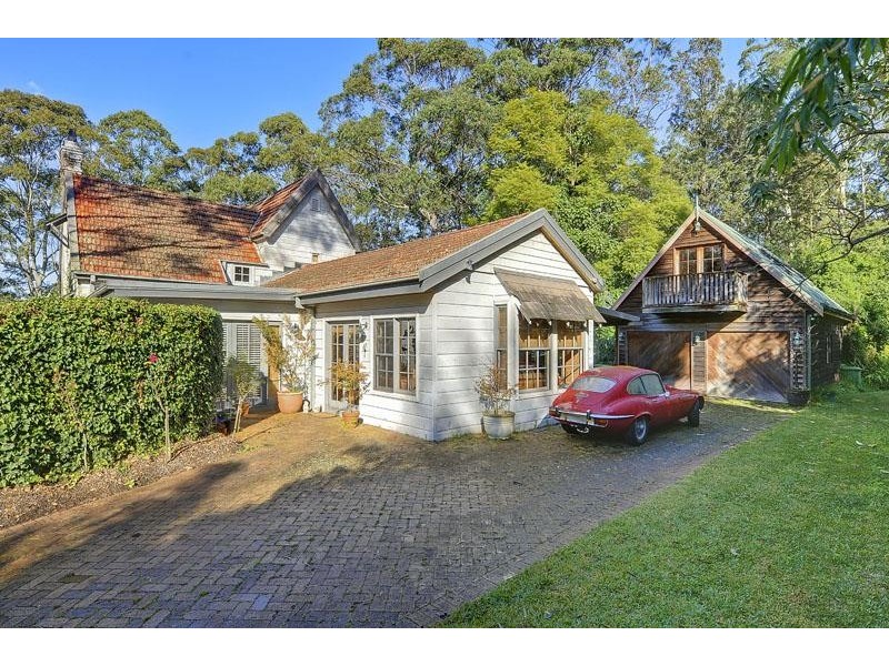 16 Lilla Rd Rd, Pennant Hills NSW 2120