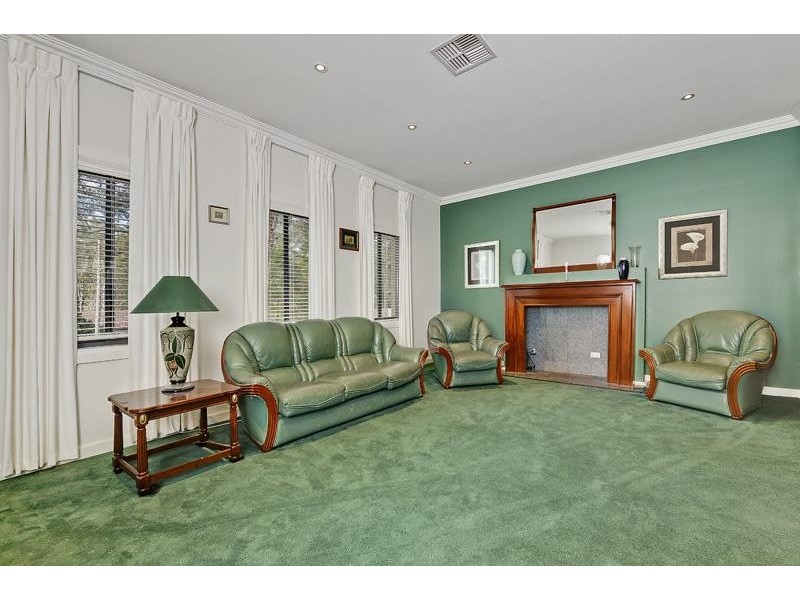 22 Lilla Rd, Pennant Hills NSW 2120