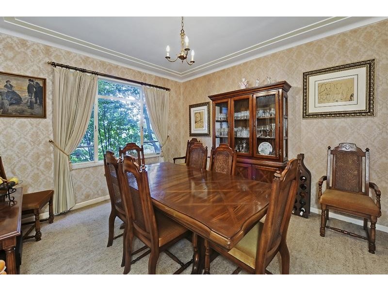 42 Loftus Rd, Pennant Hills NSW 2120