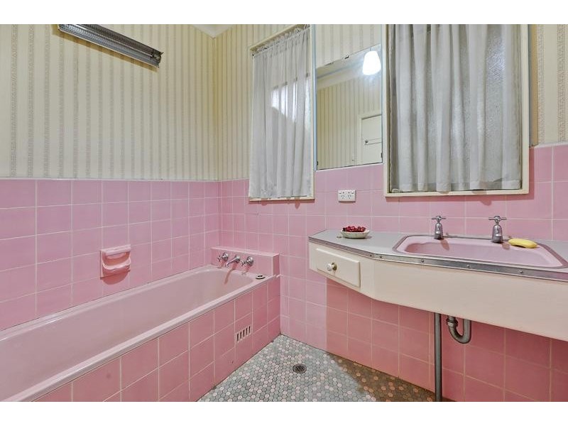 42 Loftus Rd, Pennant Hills NSW 2120