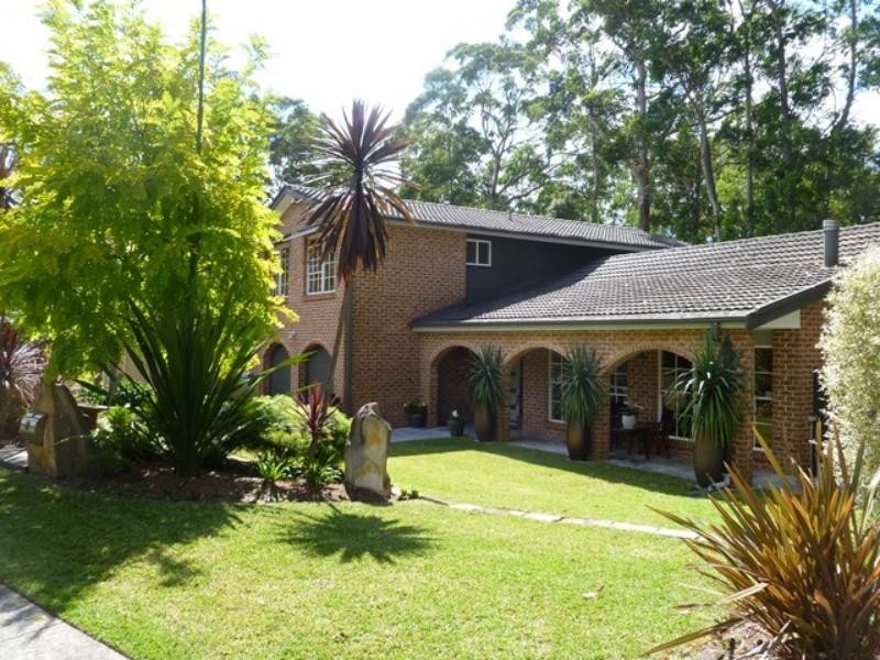 16 Kenburn Ave, Cherrybrook NSW 2126