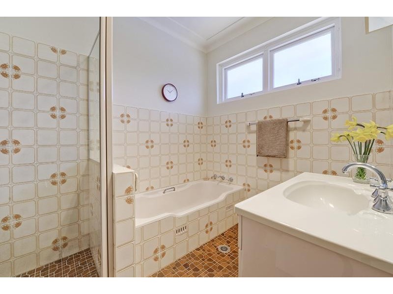 11 Werona St, Pennant Hills NSW 2120