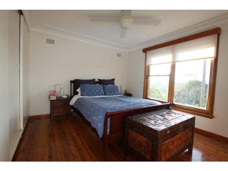 11b Albion  St, Pennant Hills NSW 2120