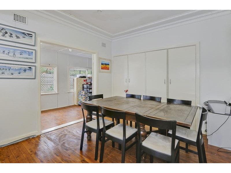 99 Cardinal Ave, West Pennant Hills NSW 2125