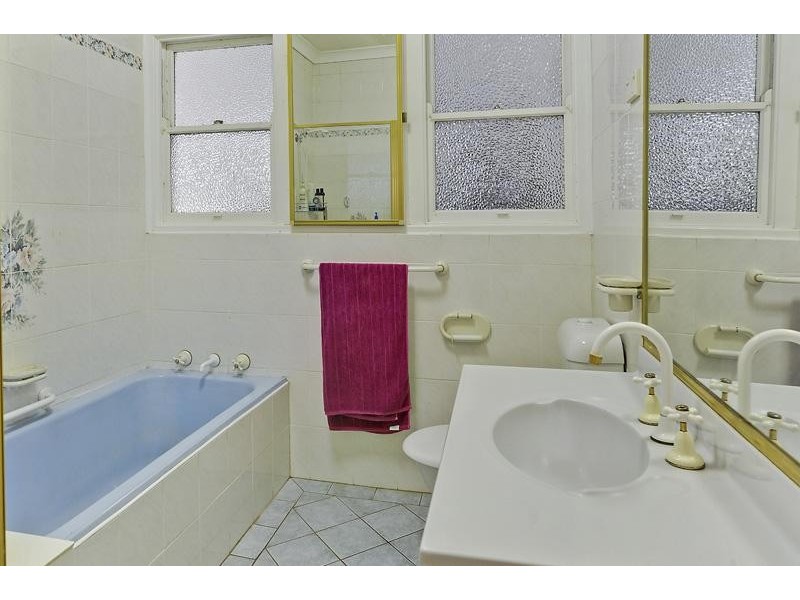 99 Cardinal Ave, West Pennant Hills NSW 2125