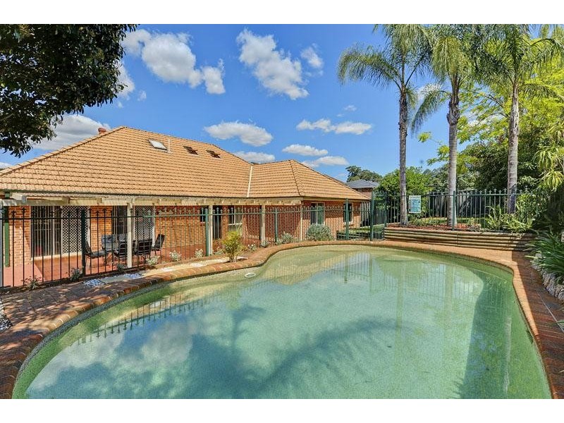 139 Aiken Rd, West Pennant Hills NSW 2125