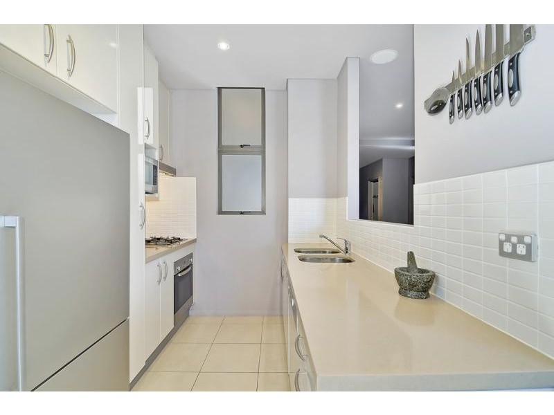 201/2c Munderah St, Wahroonga NSW 2076