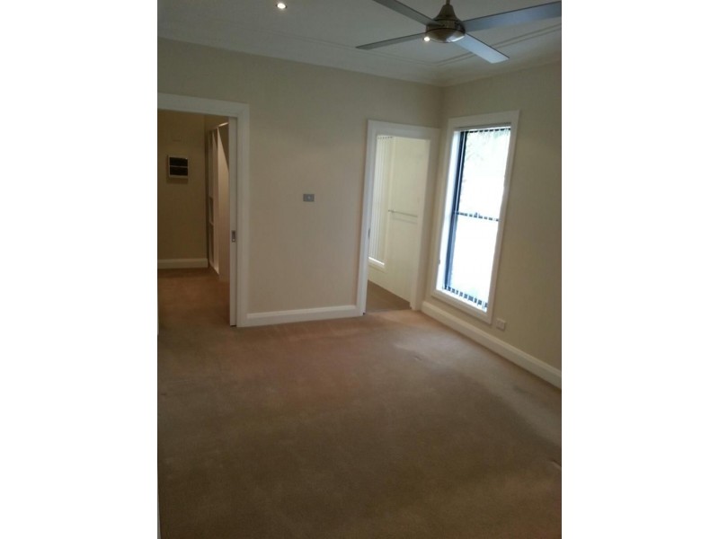 32 Greenwood Rd, Kellyville NSW 2155