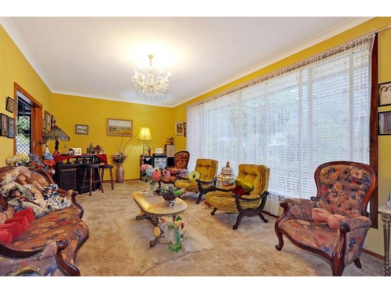 9 Verney Dr, West Pennant Hills NSW 2125