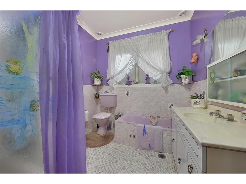 9 Verney Dr, West Pennant Hills NSW 2125