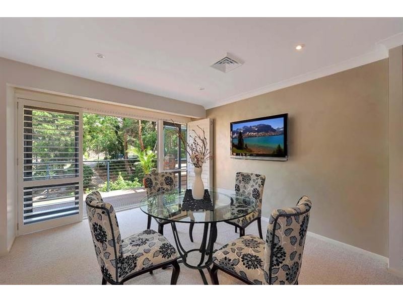 6 Azalea Gr, Pennant Hills NSW 2120