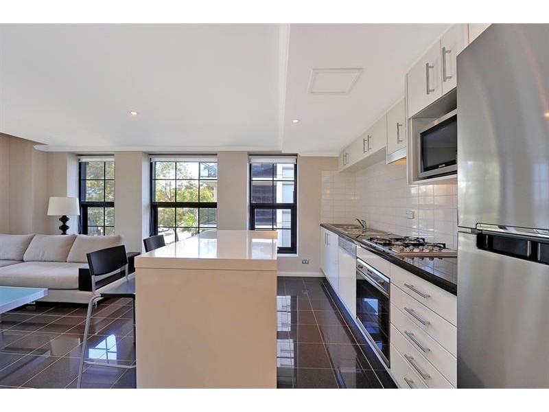 3/11 Herbert St, St Leonards NSW 2065