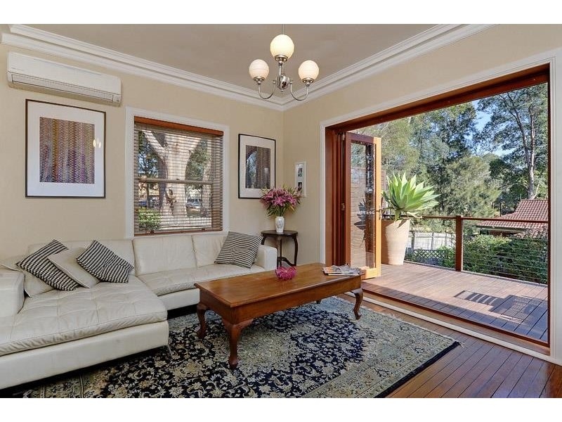 58 Yarrara Rd, Pennant Hills NSW 2120