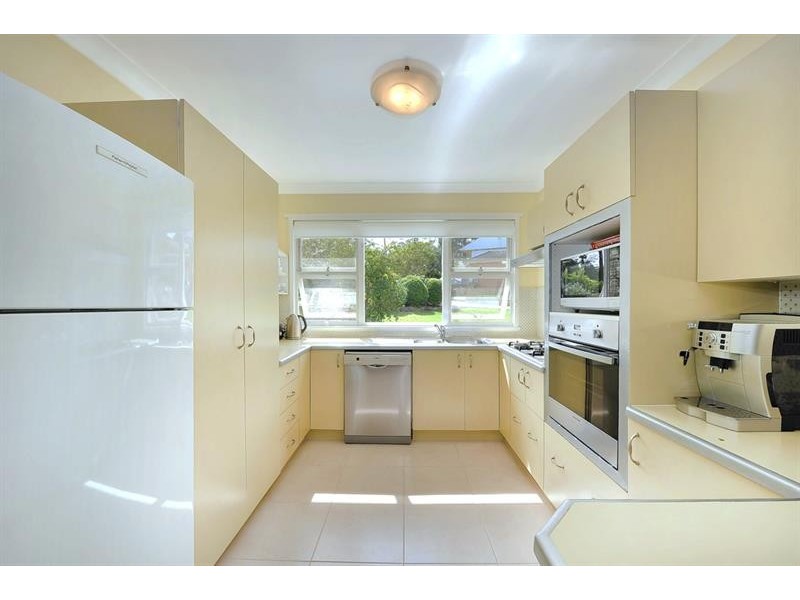 11 Star Cres, West Pennant Hills NSW 2125