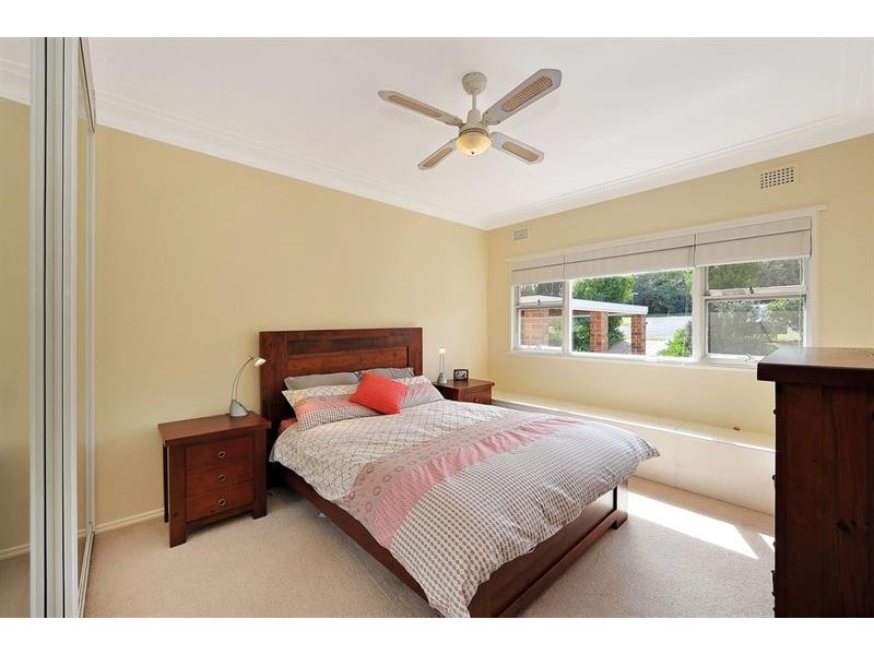11 Star Cres, West Pennant Hills NSW 2125