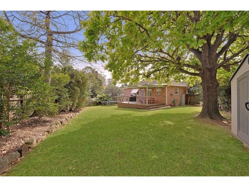 11 Star Cres, West Pennant Hills NSW 2125