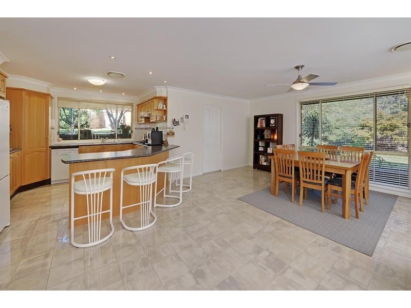 3 Ridgemont Cl, Cherrybrook NSW 2126