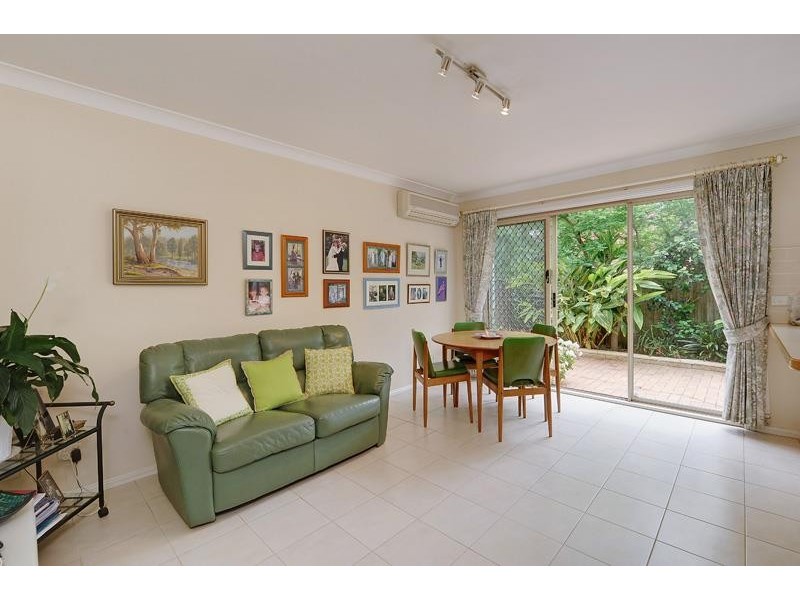 2 Earls Ct, Cherrybrook NSW 2126