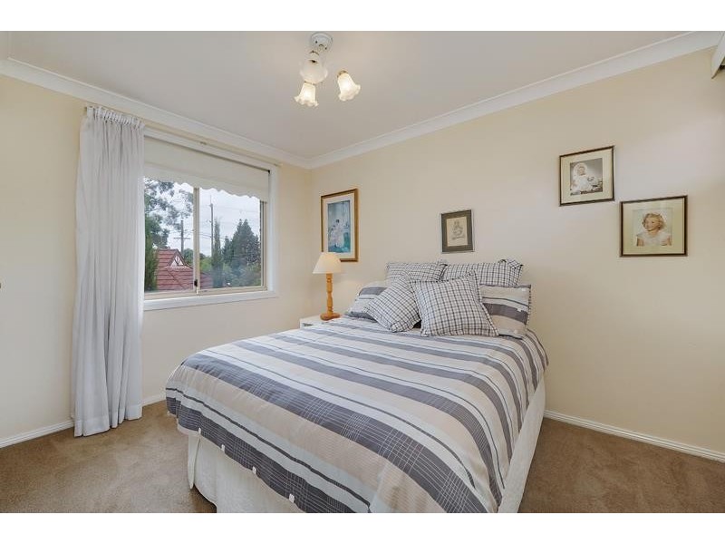 2 Earls Ct, Cherrybrook NSW 2126