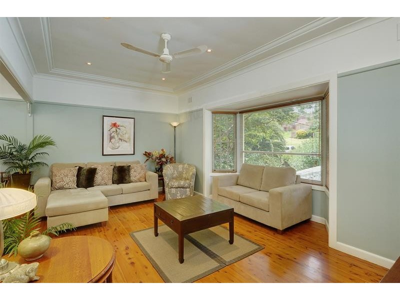 25 Werona St, Pennant Hills NSW 2120