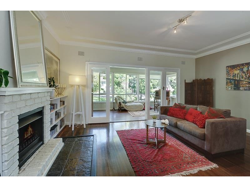 94 Hull Rd, West Pennant Hills NSW 2125