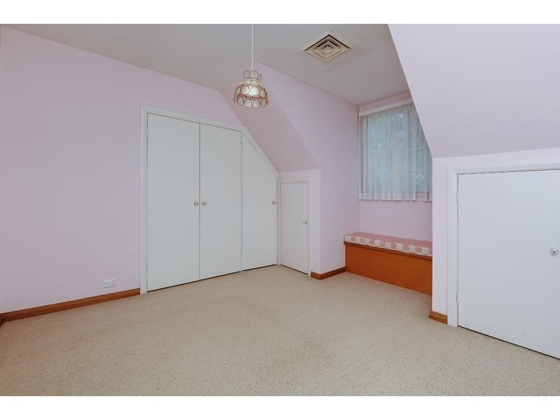 12 Fulbourne Ave, Pennant Hills NSW 2120