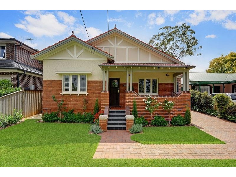 19 Handley Ave, Thornleigh NSW 2120
