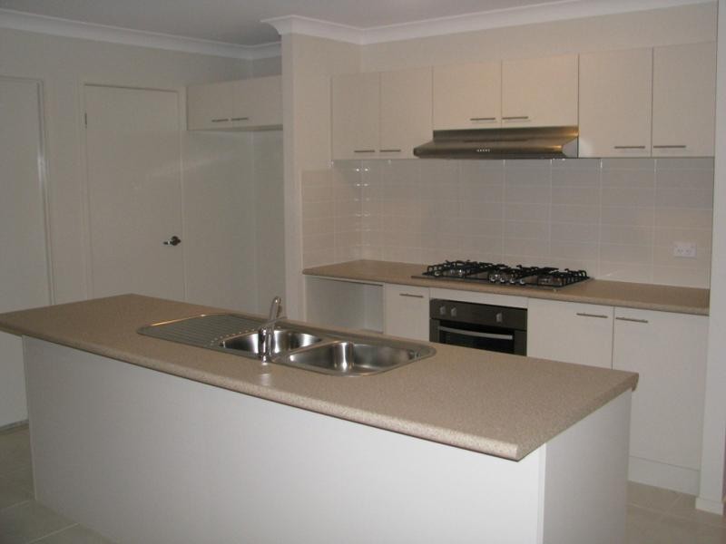 25 Lidell St, Oakhurst NSW 2761