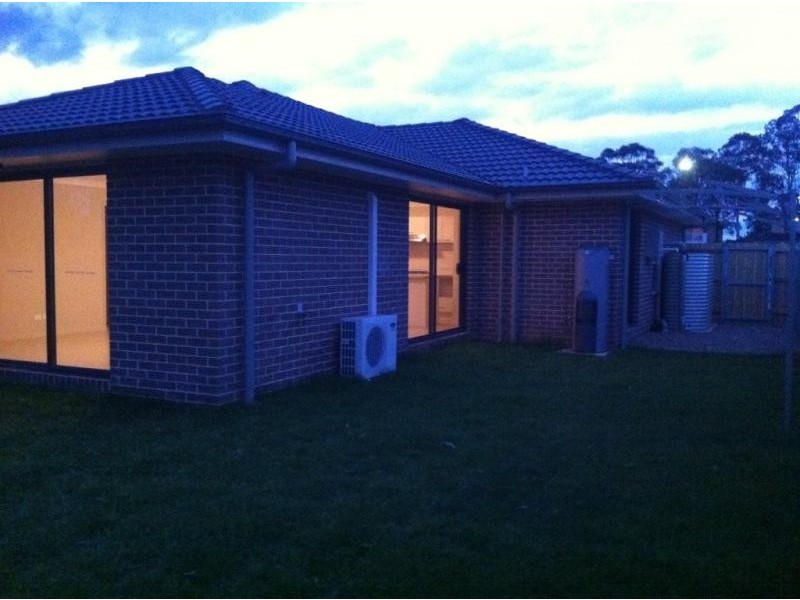 24 Lidell St, Oakhurst NSW 2761