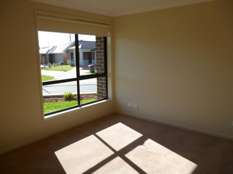 31 Lidell St, Oakhurst NSW 2761