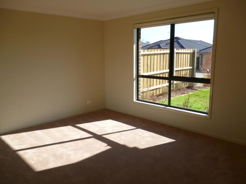 31 Lidell St, Oakhurst NSW 2761