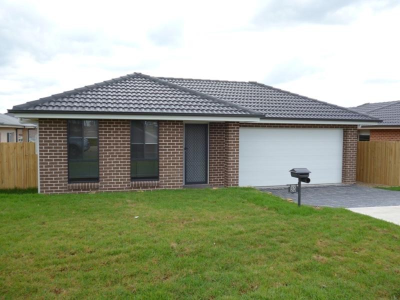 20 Adams Cct, Elderslie NSW 2570