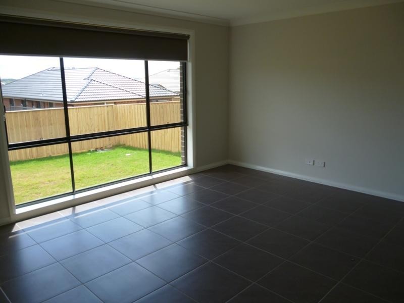20 Adams Cct, Elderslie NSW 2570