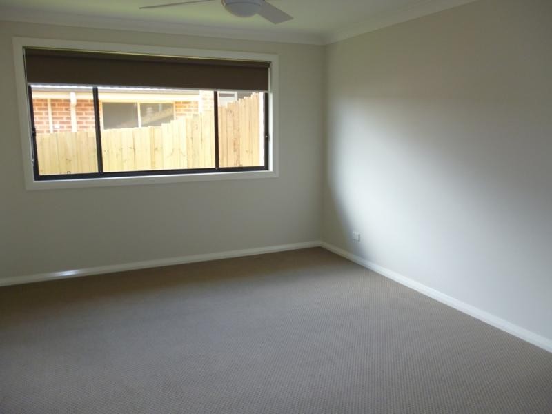 20 Adams Cct, Elderslie NSW 2570