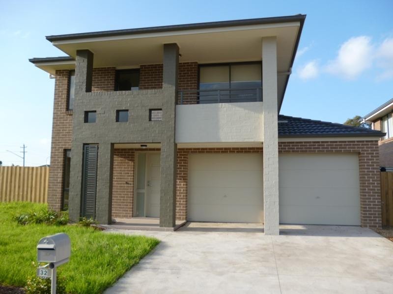 32 Lidell St, Oakhurst NSW 2761