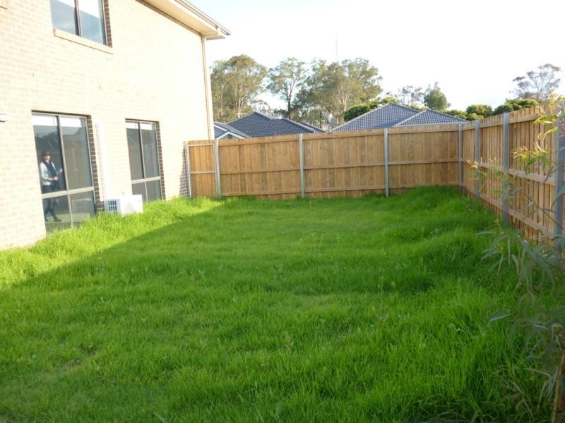 32 Lidell St, Oakhurst NSW 2761